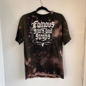Y2K Famous Stars & Straps T-Shirt Size Medium Travis Barker Distressed
